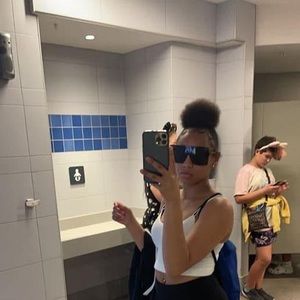 Meet your Posher, Marissah